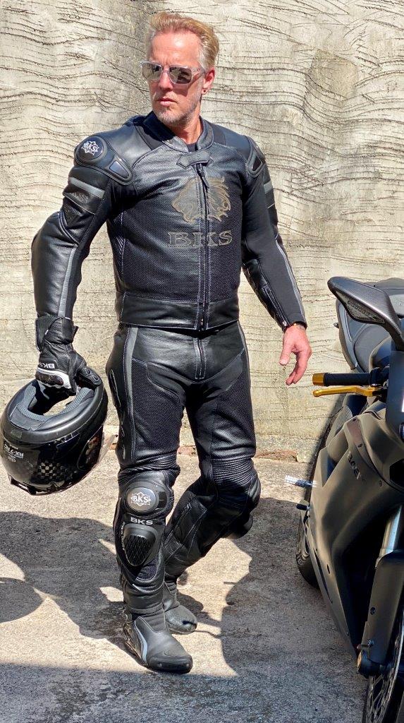 bks 2 piece leathers