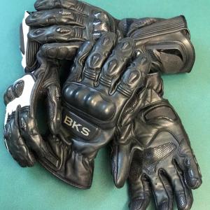 bks motorcycle gloves